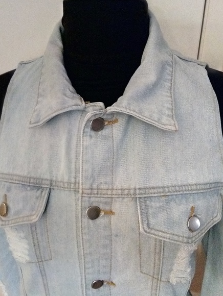 Denim Jacket Buttoned Distressed Light Blue - Picture 4 of 4